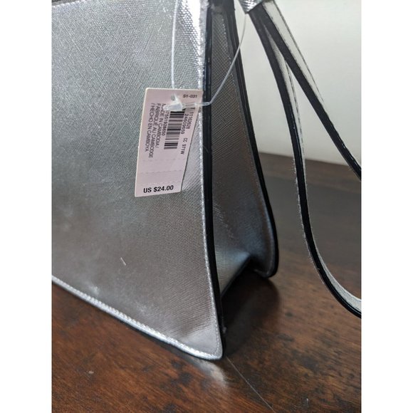 VICTORIA'S SECRET SILVER METALLIC BEAUTY SPARKLY MAKEUP BAG COSMETIC POUCH - Picture 6 of 8